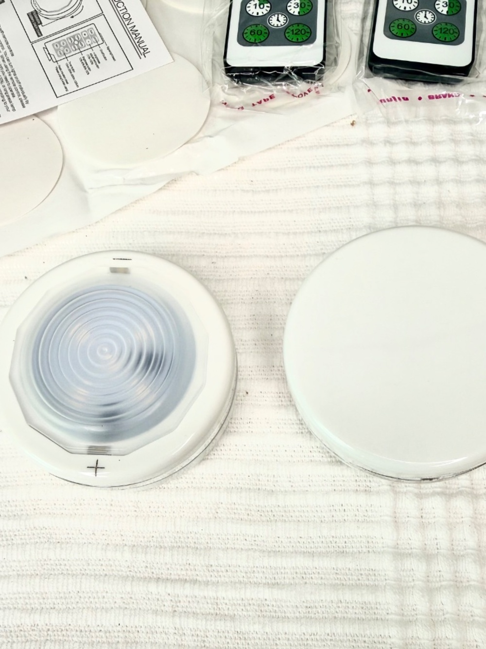 6 Pack LED Puck Lights with Remote Control - Picture 7 of 8